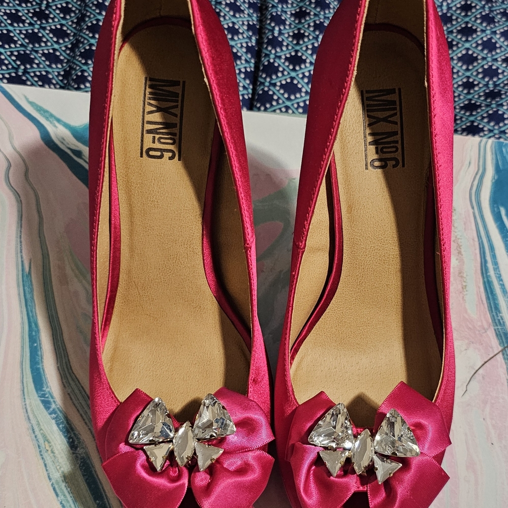 Mix No. 6 Women's Pink Satin Heels